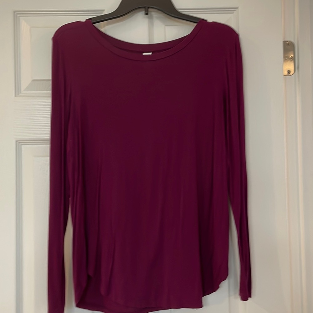 Old Navy long sleeve shirt